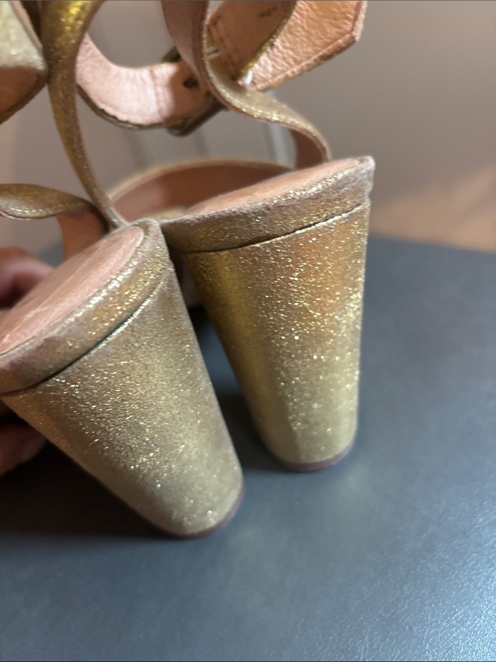 Madewell Gold The Liv Sandal 8 - Picture 14 of 14